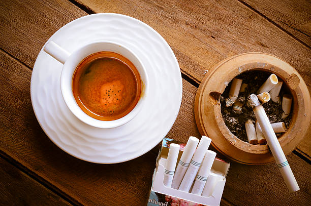 Top những ảnh ly cafe và điếu thuốc đẹp và đây· tâm trạng 16 coffee time