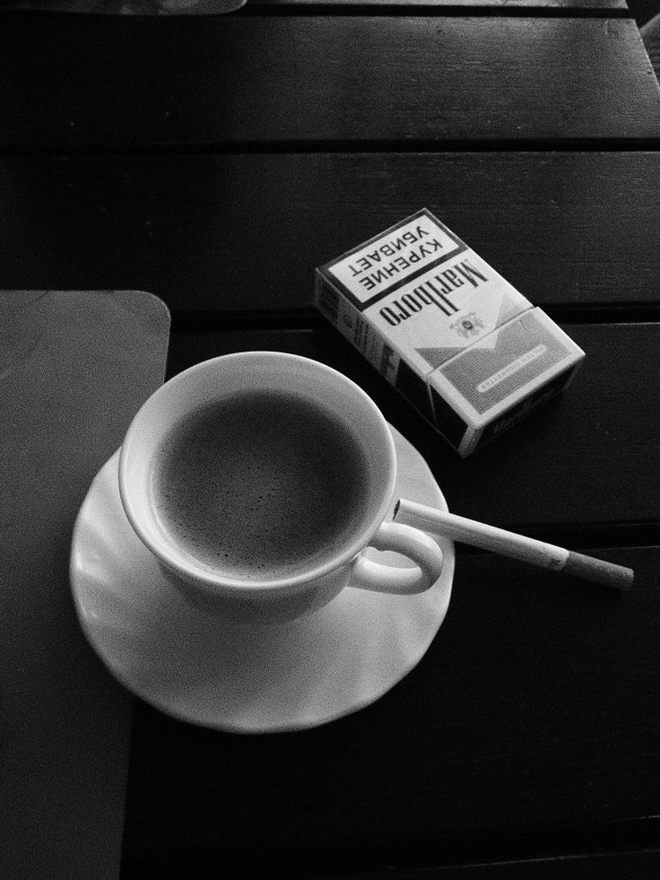 anh ly cafe va dieu thuoc 28