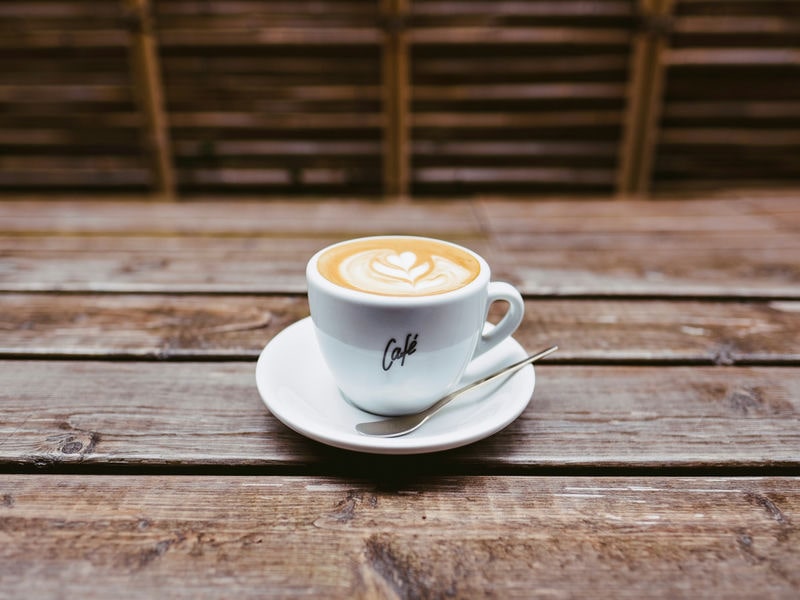 hình ảnh cafe 1 mình 6