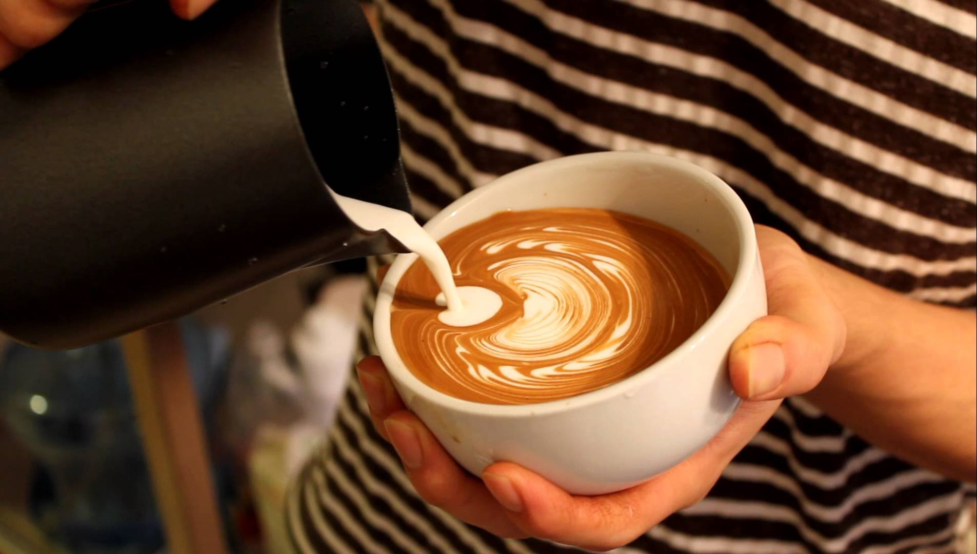 hình ảnh ly cafe capuchino 24