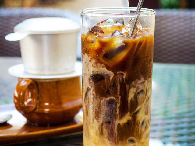 30+ hình ảnh ly cafe sữa đá đẹp nhất đầy tâm trạng năm 2024 16 hình ảnh ly cafe sữa đá 16