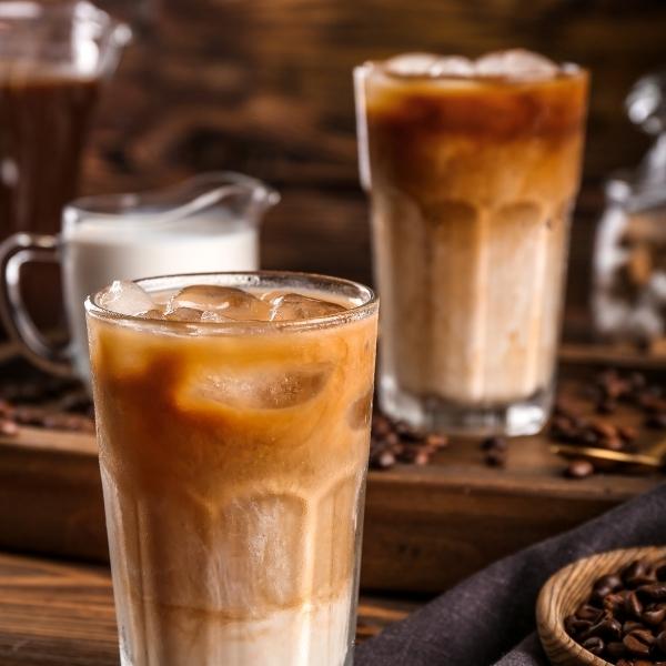 30+ hình ảnh ly cafe sữa đá đẹp nhất đầy tâm trạng năm 2024 4 hình ảnh ly cafe sữa đá 4