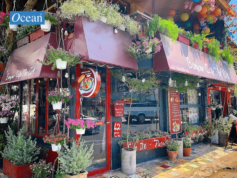 Bonjour Cafe The Art Bonjour Cafe The Art