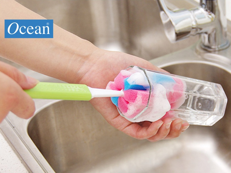 Làm sạch ly thủy tinh một cách an toàn Làm sạch ly thủy tinh một cách an toàn
