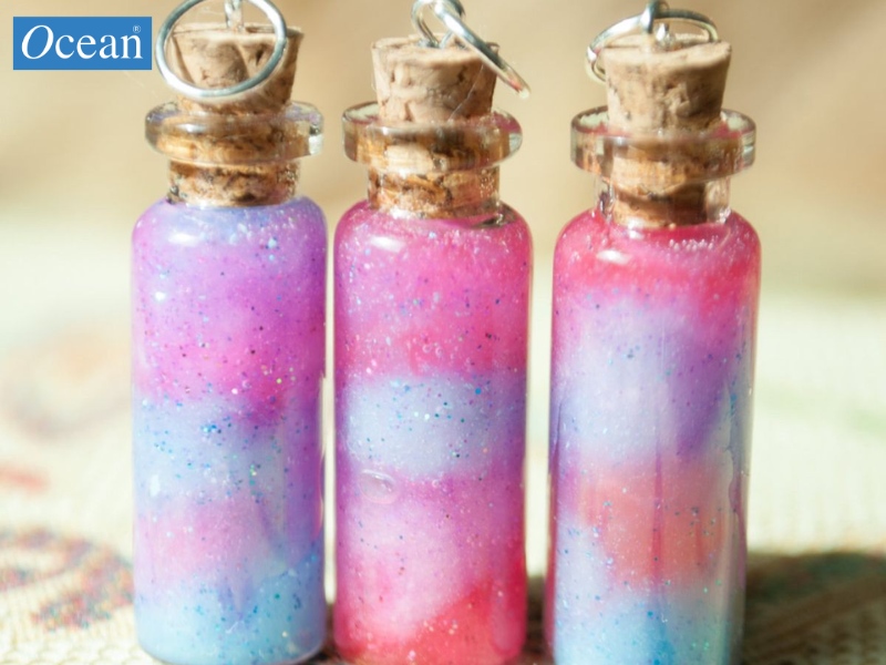 Nguyên liệu cần chuẩn bị để làm lọ thủy tinh galaxy Nguyên liệu cần chuẩn bị để làm lọ thủy tinh galaxy