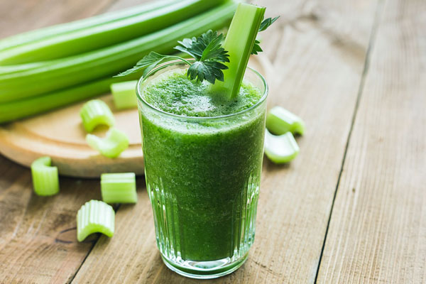 Cách Thực Hiện Nước ép lê cần tây detox Cách Thực Hiện Nước ép lê cần tây detox