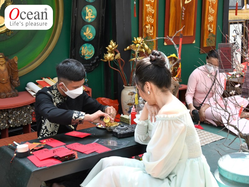 Câu đối Tết cho sinh viên đại học