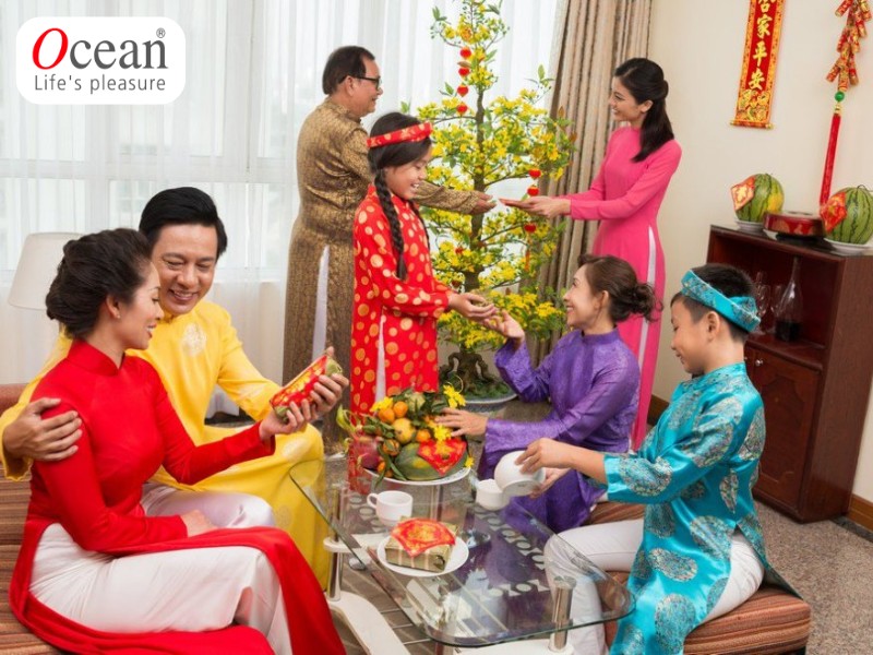 Câu đối thể hiện tình cảm: